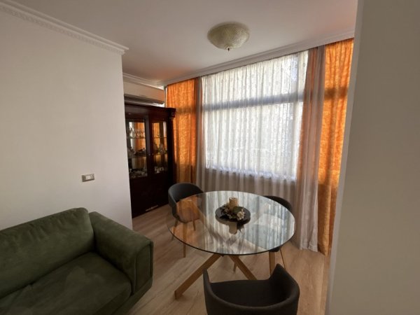 Apartament për shitje 1+1, prane Stadiumit "Air Albania", Tiranë