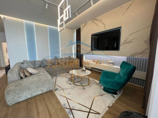 Shitet, Apartament 2+1+Post Parkimi, Green Coast Residence