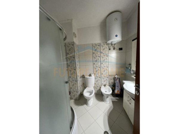 Shitet Apartament 3+1+2 , Unaza e Re , Tirane