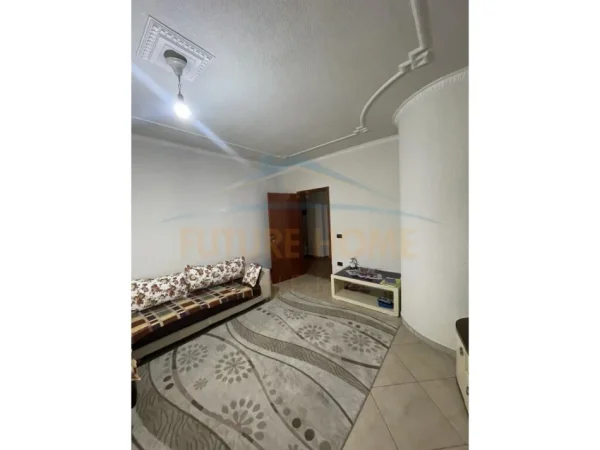Shitet Apartament 3+1+2 , Unaza e Re , Tirane