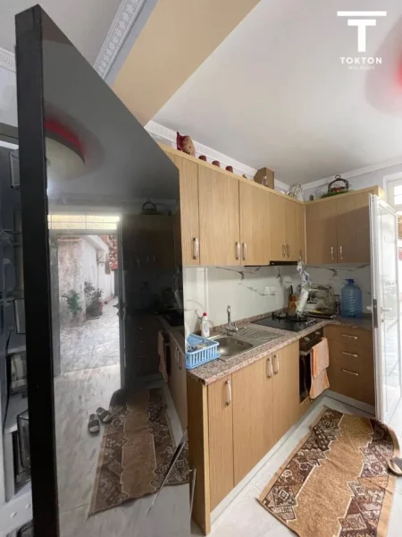 Jepet me qera shtepi private, Xhamllik, 800 Euro/Muaj