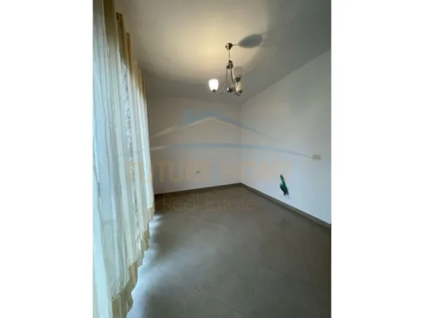 Qera, Apartament 2+1+2, 21 Dhjetori, Tirane