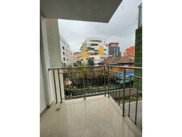 Qera, Apartament 2+1+2, 21 Dhjetori, Tirane