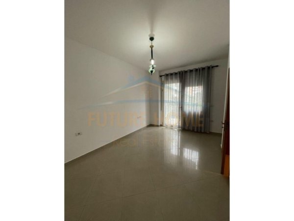 Qera, Apartament 2+1+2, 21 Dhjetori, Tirane