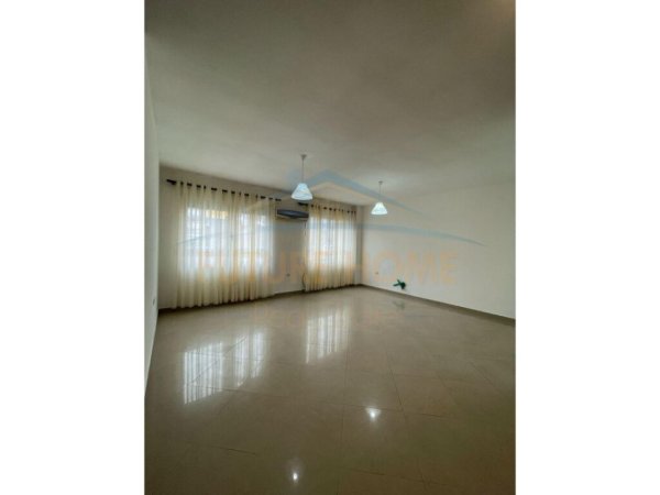 Qera, Apartament 2+1+2, 21 Dhjetori, Tirane