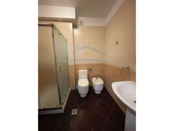 Qera, Apartament 2+1+2, 21 Dhjetori, Tirane