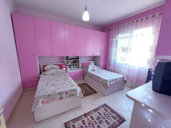 Durres, shitet Vile 3+1+BLK Kati 2, 250 m² 110.000 Euro (AFER SHKOLLES HAJDAR DUSHI, DURRES)