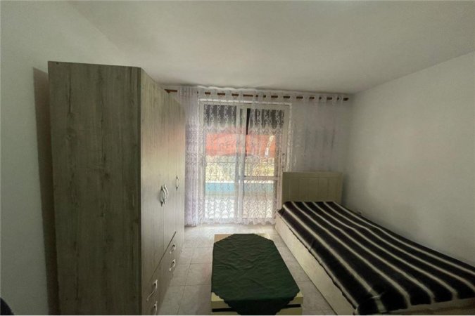 Japim me qira apartament 2+1 tek 21-Dhjetori !!