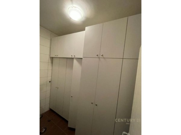 SHITET APARTAMENT 2+1 TE LIQENI THATE