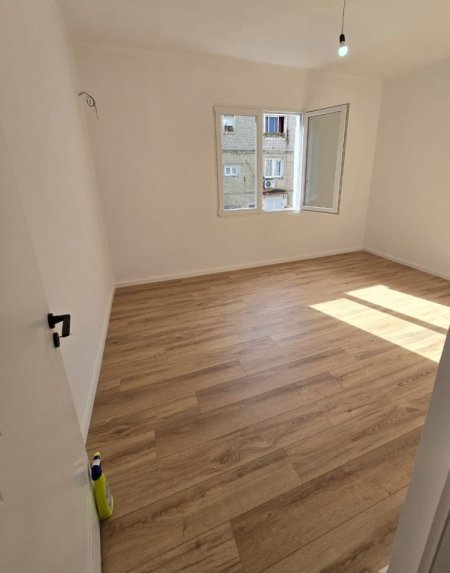 Apartament 2+1 ne Shitje tek Oxhaku