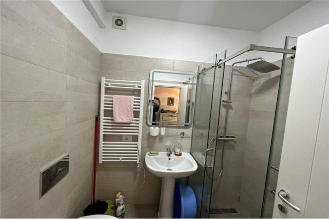 Apartament 2+1+2 me Qera, Rruga e Elbassanit