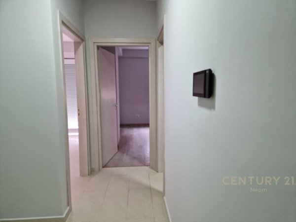 APARTAMENT MODERN ME QIRA 1+1, RRUGA E BARRIKADAVE❗️