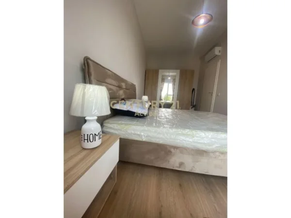 Shitet apartment modern 1+1 tek Kompleksi Magnet ,21 Dhjetori!