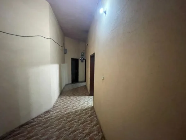 JAPIM ME QIRA APARTAMENT 3+1 PER ZYRA TEK RR. E DURRESIT