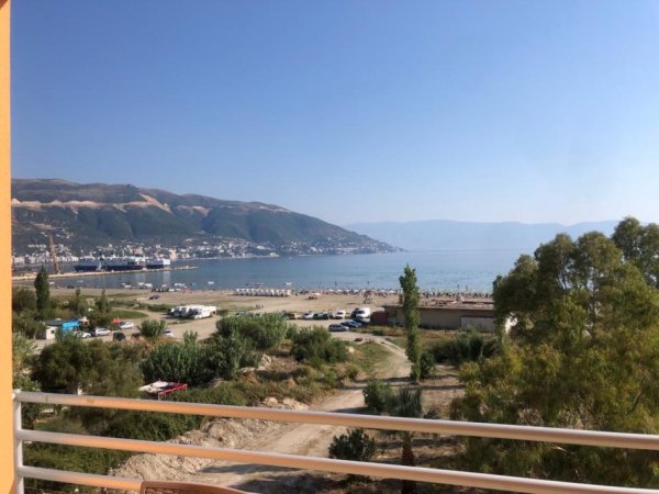 Vlore Shitet apartament Vij e pare nga Deti