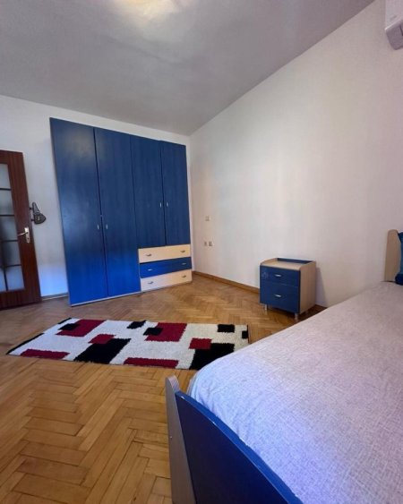 Jepet me qira apartament 2+1+BLLK ne Myslym Shyri 500 Euro