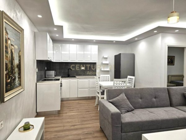 Ofrojme apartament 2+1