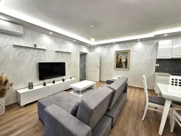 Ofrojme apartament 2+1