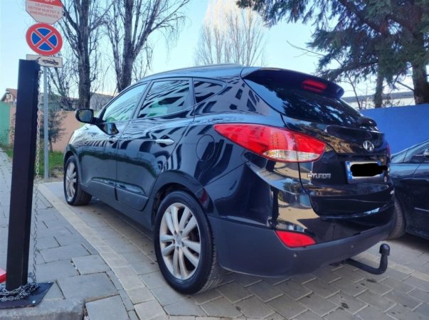 Hyundai ix35 Premium CRDI Full 4x4 9500 Euro i DISKUTUESHEM