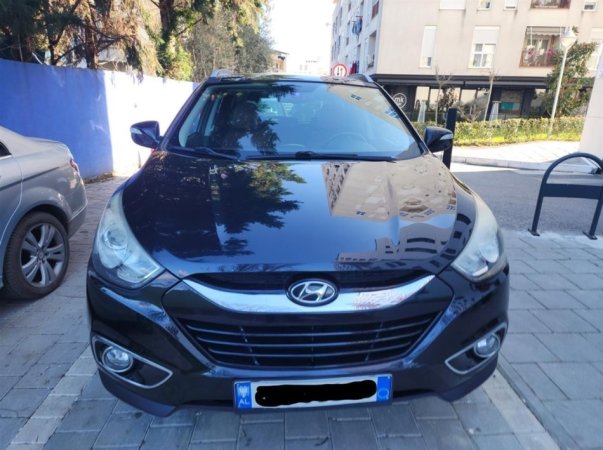 Hyundai ix35 Premium CRDI Full 4x4 8800 Euro i DISKUTUESHEM