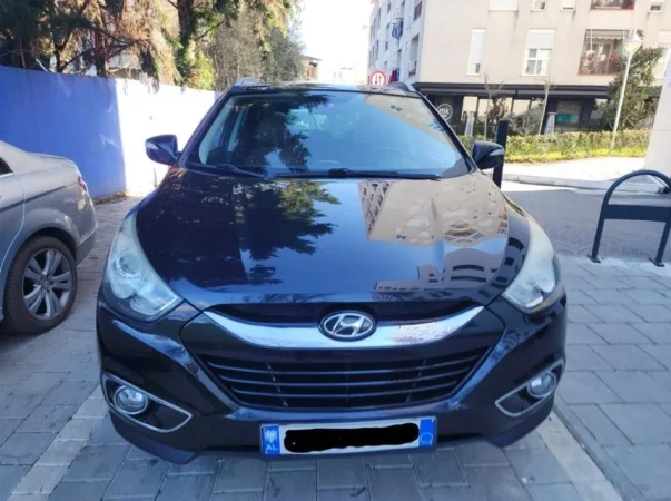 Hyundai ix35 Premium CRDI Full 4x4 8800 Euro i DISKUTUESHEM