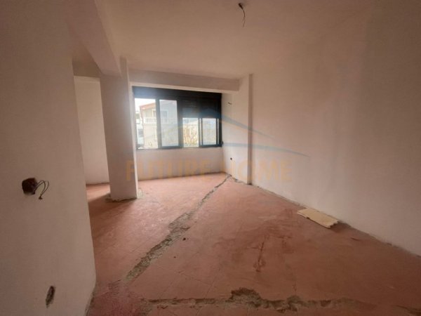 Qera, Apartament 2+1, Spitali Rajonal, Durres