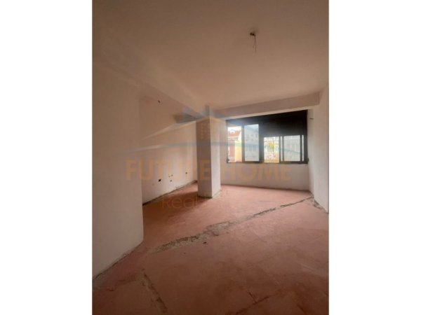 Qera, Apartament 2+1, Spitali Rajonal, Durres