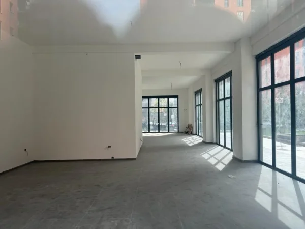 ❗Ambient Biznesi me QERA tek 📍Green City