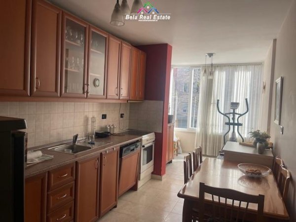 Apartament Ne Shitje 3+1 Ne Laprake (ID B23059) Tirane