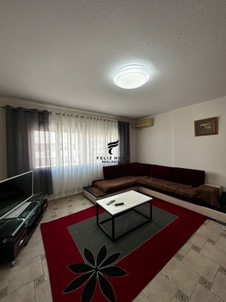 APARTAMENT ME QERA,SHESHI WILLSON,700 EURO.