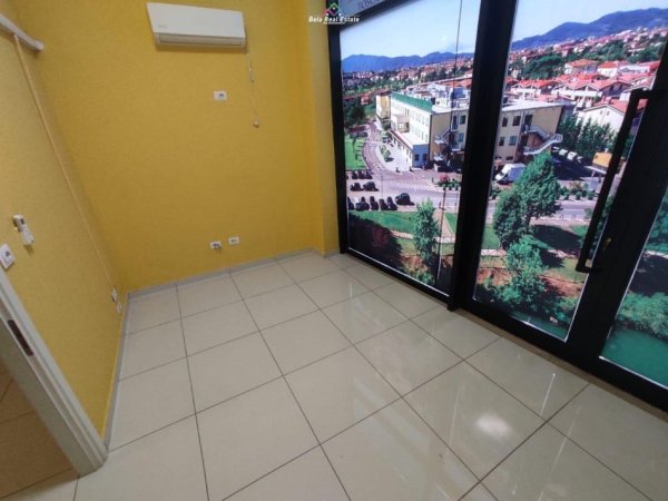 Zyre Me Qera Ne Qender Prane Toptanit (ID BZ2286) Tirane