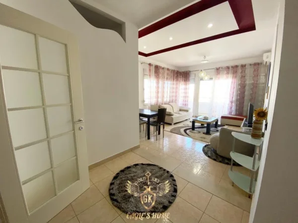 Jepet me Qera 
• 2+1 me ballkon
• 90 Metra
• Mobiluar
• Kati 7 me Ashensor pallat 9 Katsh
• Orientim Veri perendim
• Jepet per afatgjate
🏡Rruga Portit,Stacioni Trenit🏡
• 400€ Neto✅
WEB LINK : https://goldkeyrealestate.al/sq/DetajetePron%C3%ABs/15497211
Post Nr : 15497211
__________________________