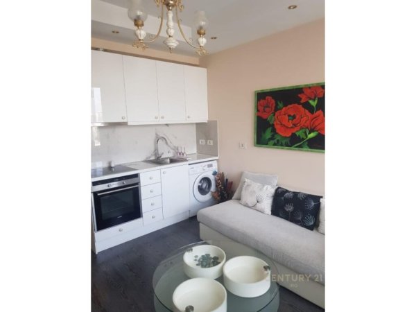 APARTAMENT 1+1 TEK RRUGA E ELBASANIT!