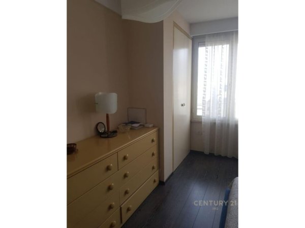 APARTAMENT 1+1 TEK RRUGA E ELBASANIT!