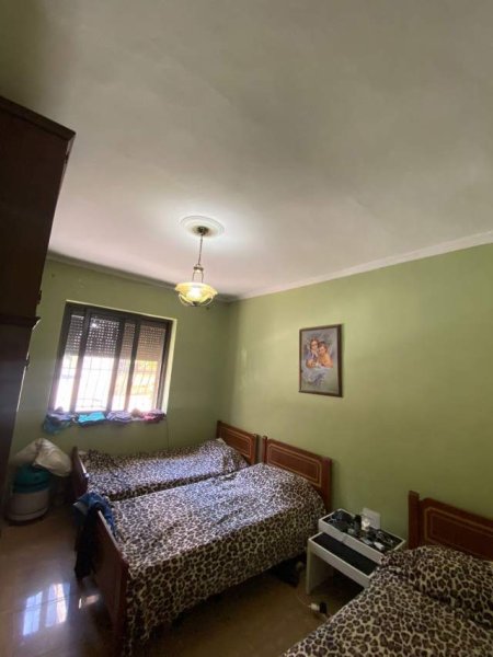 Tirane, jepet me qera apartament 2+1+BLK Kati 1, 73 m² 25.000 Leke (Shkolla e Bashkuar)