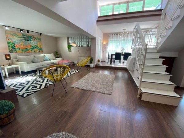 Tirane, jepet me qera apartament duplex Dublex Kati 6, 1.287 m² 1.400 Euro (Pjeter Bogdani)