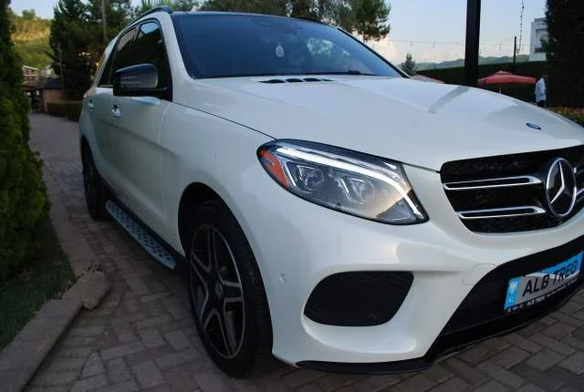 Tirane, shes makine Viti 2016, 38.500 Euro   SHITUR