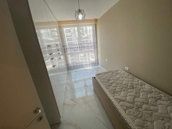 Tirane, jepet me qera apartament 2+1+BLK Kati 6, 89 m² 450 Euro (ish Fusha Aviacionit)