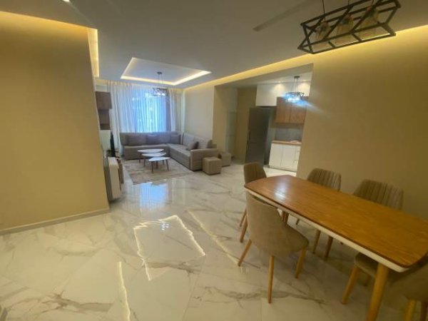Tirane, jepet me qera apartament 2+1+BLK Kati 6, 89 m² 450 Euro (ish Fusha Aviacionit)