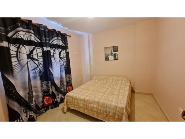 Tirane, jepet me qera apartament 1+1 Kati 1, 60 m² 350  (Tregu Elektrik)