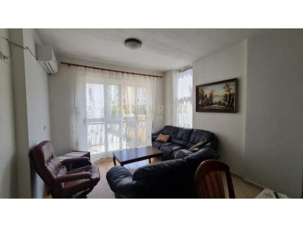 Tirane, jepet me qera apartament 1+1 Kati 1, 60 m² 350  (Tregu Elektrik)