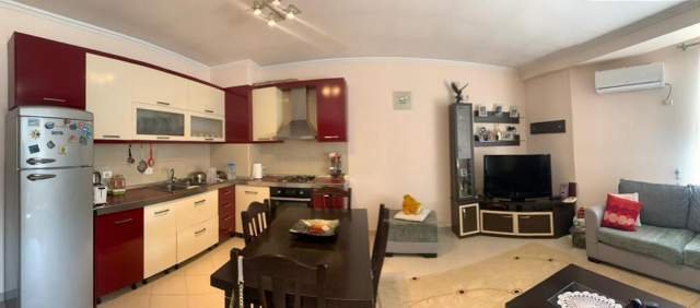 Shqiperi, jepet me qera apartament 2+1+BLK Kati 3, 115 m² 350 Euro (Adresa:yzberisht prane palestres unik)
