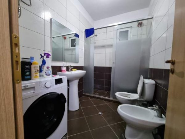Tirane, jepet me qera apartament 2+1+BLK Kati 4, 110 m² 300 Euro (Unaza e re)