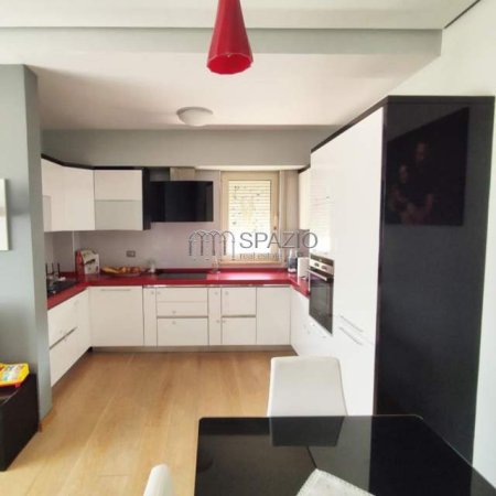 Tirane, jepet me qera apartament 2+1+A+BLK Kati 3, 100 m² 600 Euro (Liqeni i Thate)
