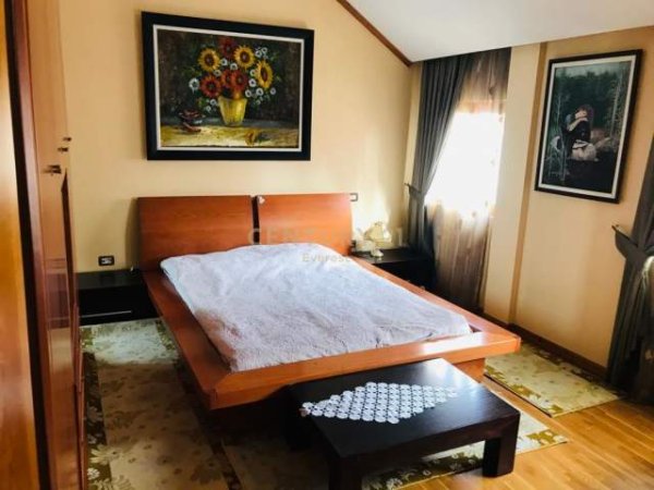 Tirane, jepet me qera apartament 3+1+BLK Kati 3, 101 m² 500 Euro (Rruga e Elbasanit)
