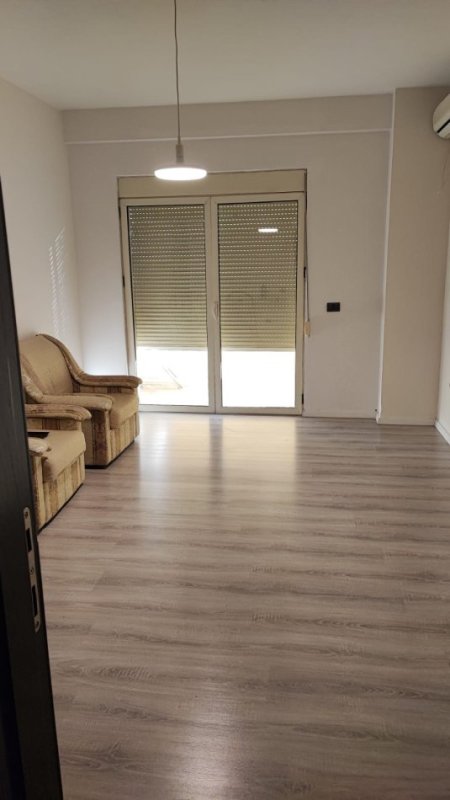 Shitet Apartament 2+1+2+2bllk ne Don Bosko