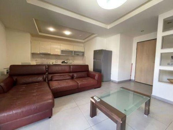 Apartament 2+1+3 Ballkone Prane Pazarit te Ri!