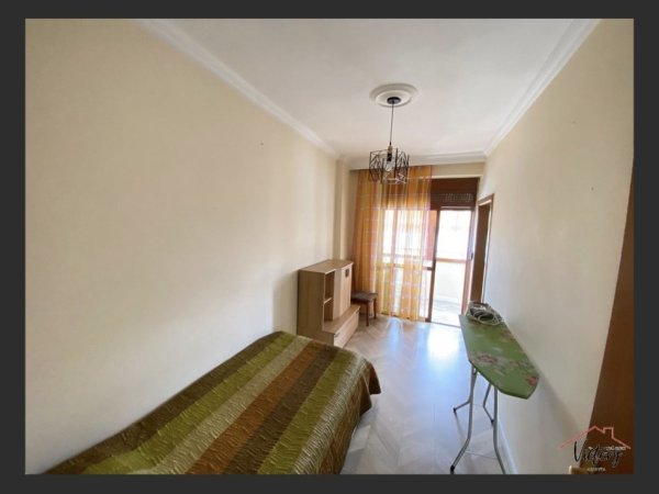 APARTAMENT 3+1+STUDIO PER QIRA TEK ISH EKSPOZITA