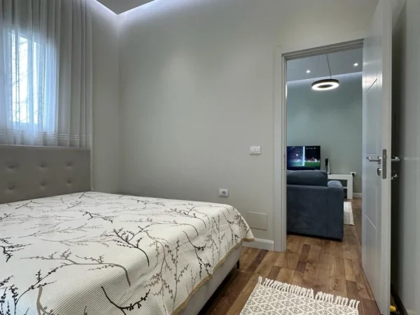 Jepet apartament per qera 2+1+ Parking ne Sauk (prane BKT Bank) -600 Euro!!