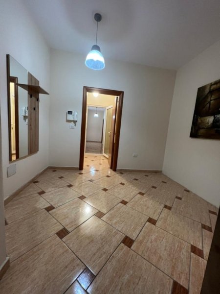 SHESIM APARTAMENT 3+1+2 TEK RR.BARRIKADAVE !!